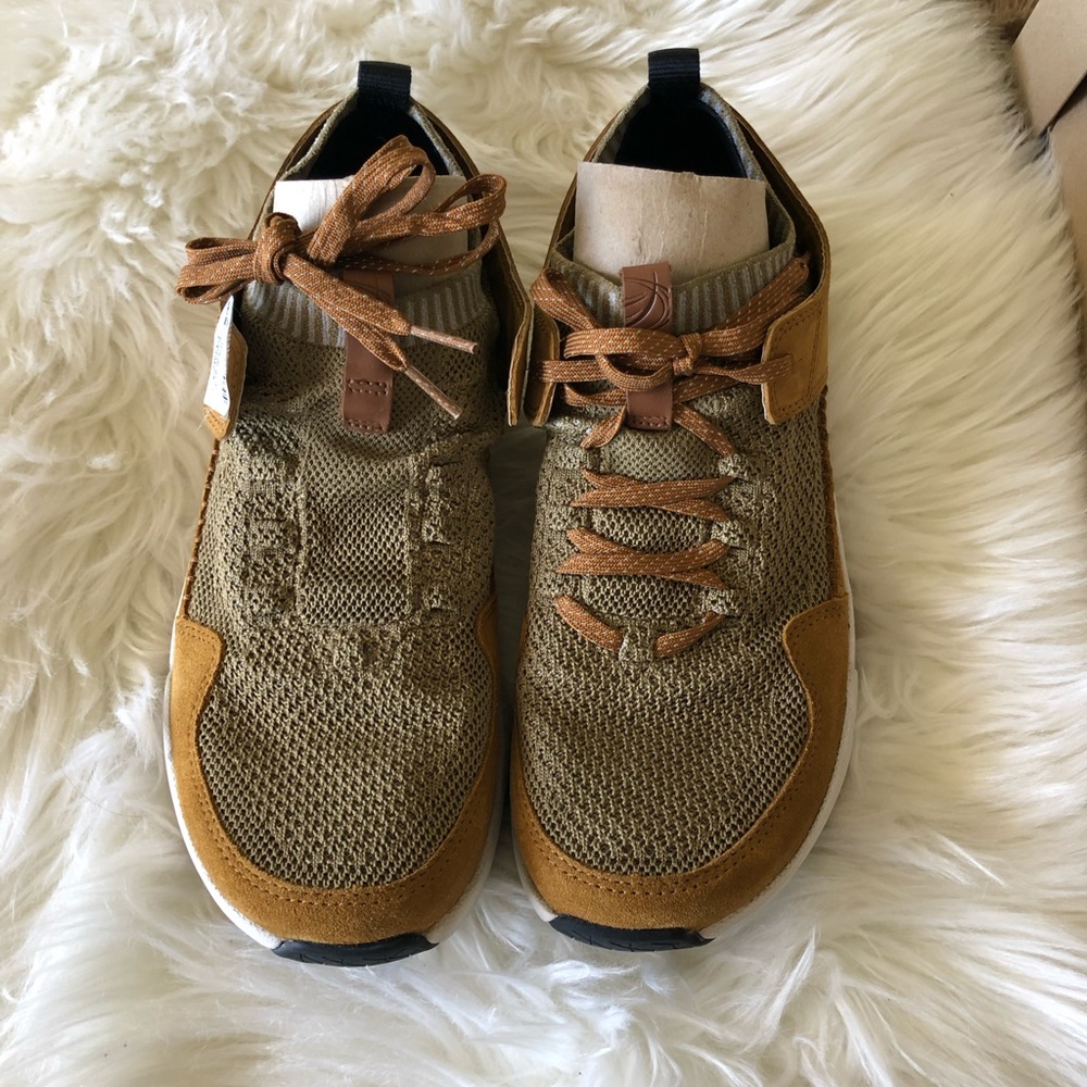 Clark’s TriActive Run Shoes